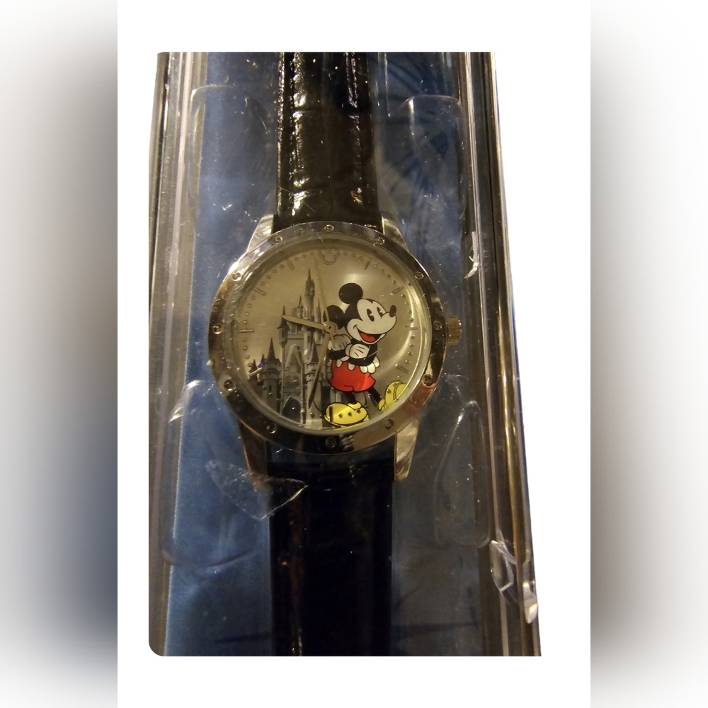 Disney Watch, Authentic~Mickey Mouse~RARE~VTG~NEW